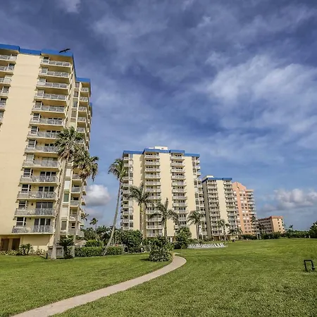 Estero Beach And Tennis 705C